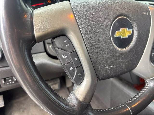 Used 2013 Chevrolet Avalanche LTZ AWD/4WD image 17