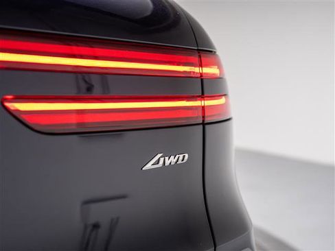New 2026 Genesis GV70 2.5T Advanced AWD/4WD image 16