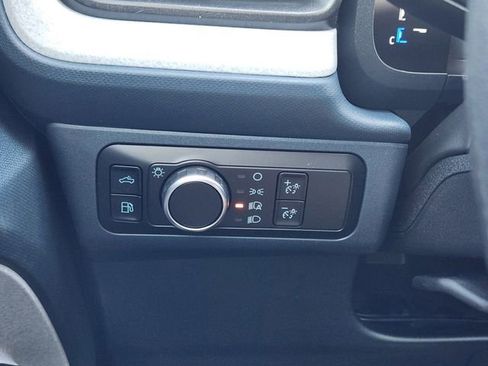 New 2025 Ford Maverick XLT image 22