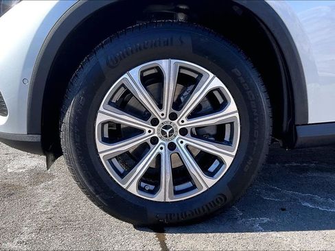 Used 2026 Mercedes-Benz GLC 300 4MATIC image 8
