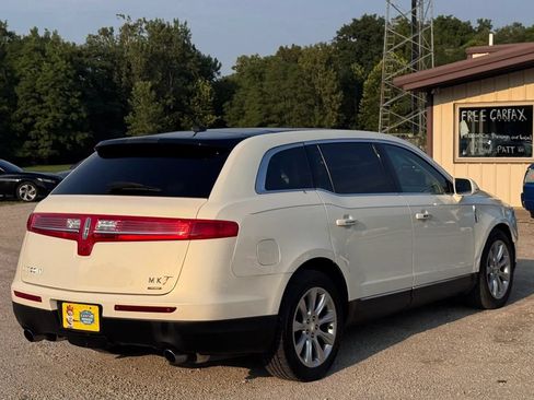 Used 2013 Lincoln MKT AWD image 10