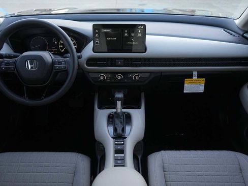 New 2026 Honda HR-V LX image 10