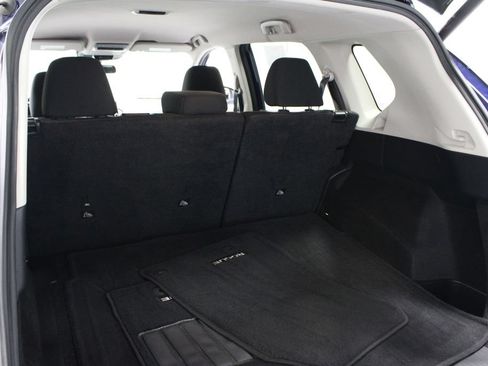 Certified 2024 Nissan Rogue SV AWD/4WD image 17