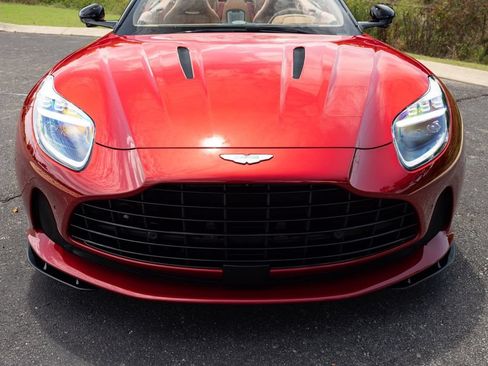 Used 2025 Aston Martin DB12 Convertible RWD image 12