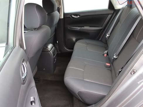 Used 2016 Nissan Sentra S image 23