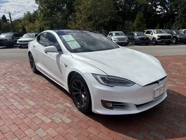 Used 2019 Tesla Model S Long Range AWD/4WD image 38