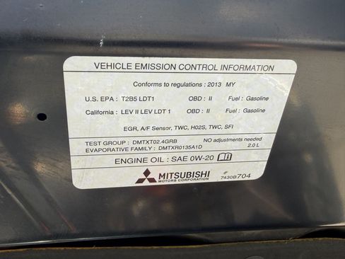 Used 2013 Mitsubishi Outlander Sport ES FWD image 22