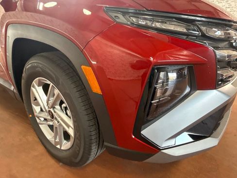 New 2026 Hyundai Tucson SE FWD image 9