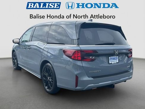 Used 2025 Honda Odyssey Sport-L image 3