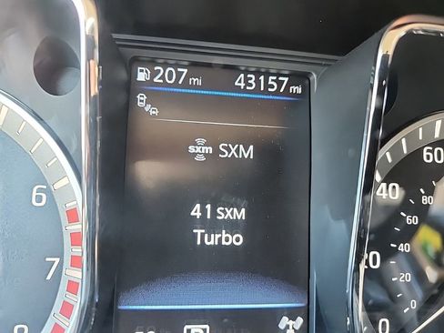 Used 2019 Nissan Titan Platinum Reserve AWD/4WD image 16
