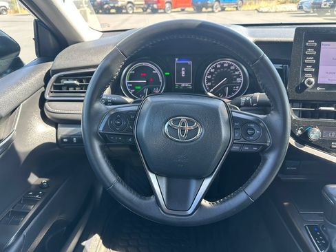 Certified 2024 Toyota Camry SE FWD image 20