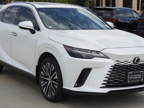 Used 2023 Lexus RX 350 Premium Plus w/ Cold Area Package FWD image 4
