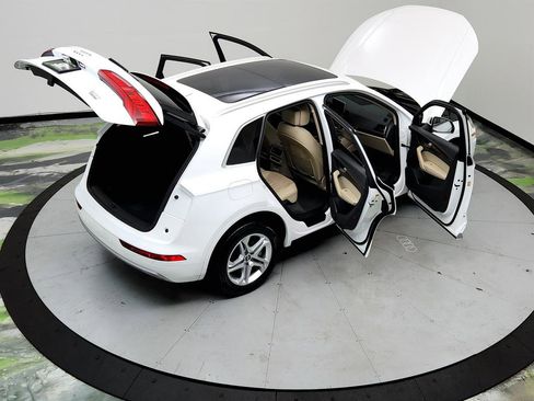 Used 2018 Audi Q5 Premium Plus image 39