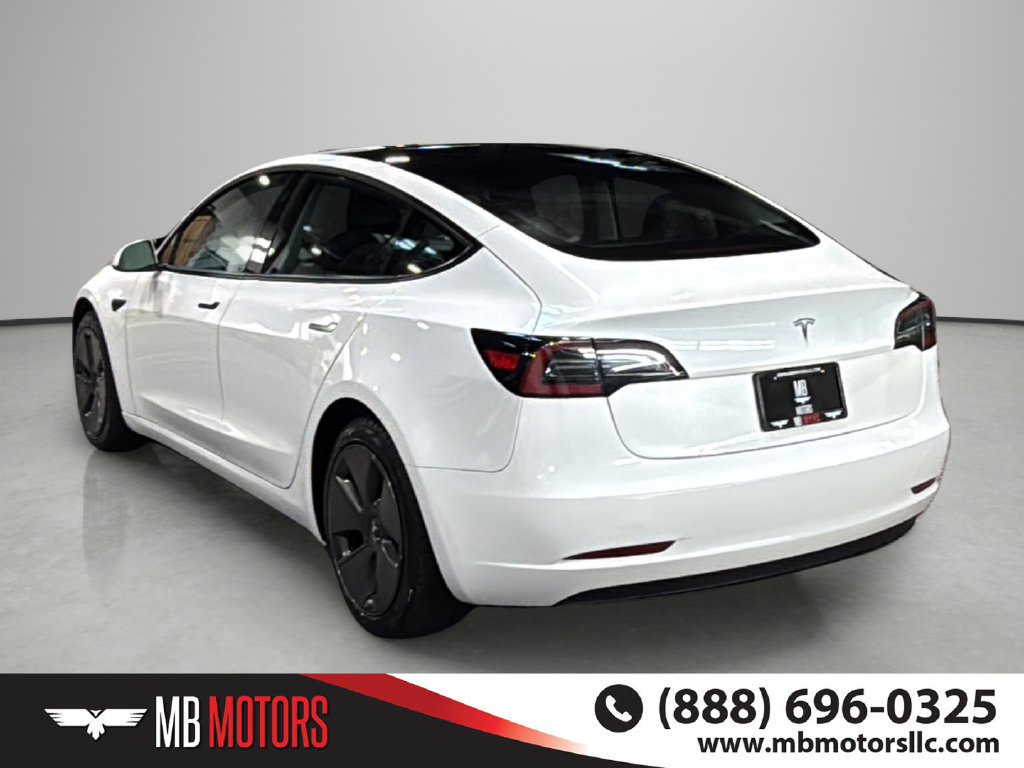 Used 2021 Tesla Model 3 Standard Range Plus RWD image 3