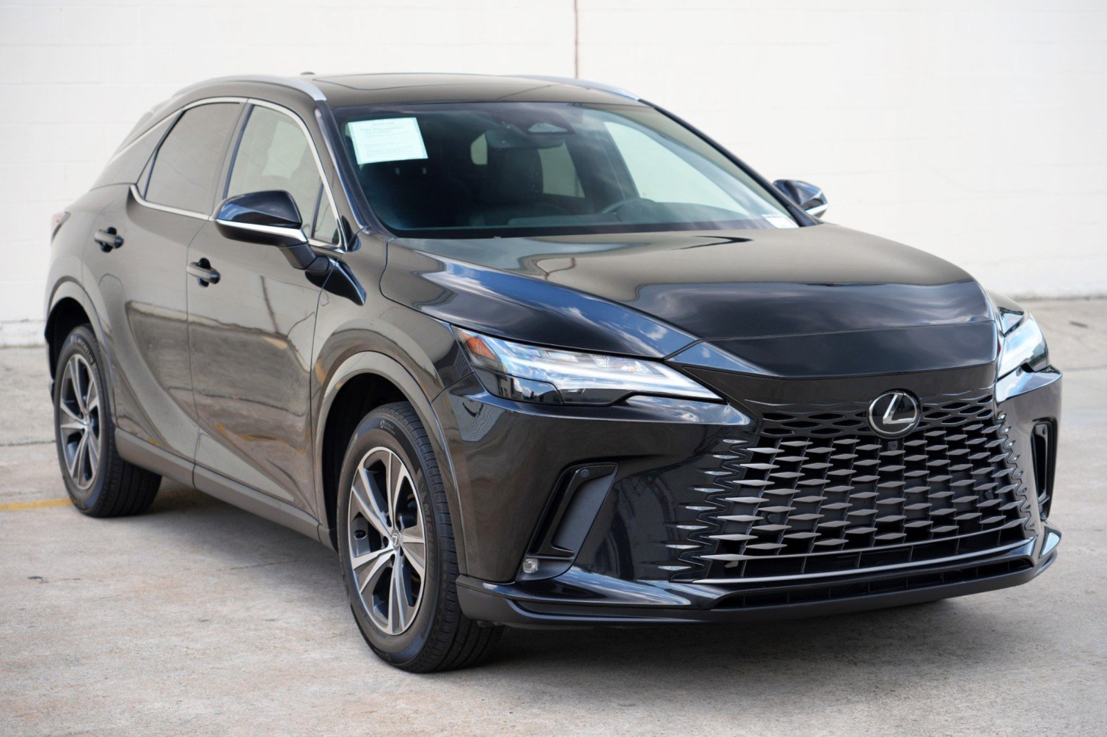 Used 2024 Lexus RX 350 FWD w/ Technology Package image 58