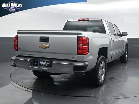 Used 2018 Chevrolet Silverado 1500 LT w/ All Star Edition RWD image 7