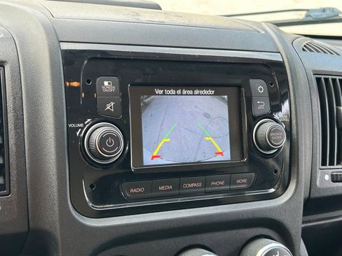 Used 2018 RAM ProMaster 2500 w/ Interior Convenience Group image 15