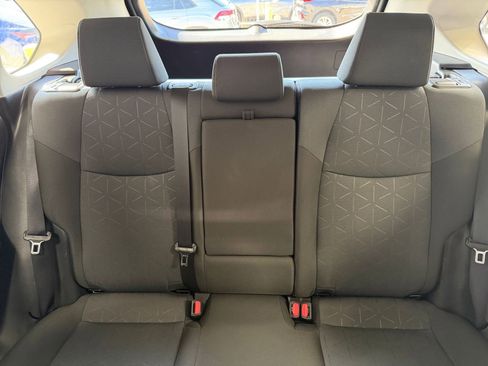 Used 2025 Toyota RAV4 XLE image 38