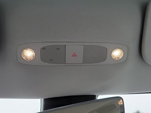 Used 2020 Tesla Model 3 image 30