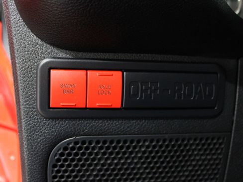 Used 2017 Jeep Wrangler Rubicon image 24