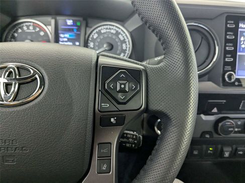 Used 2023 Toyota Tacoma TRD Off-Road w/ Technology Package image 19