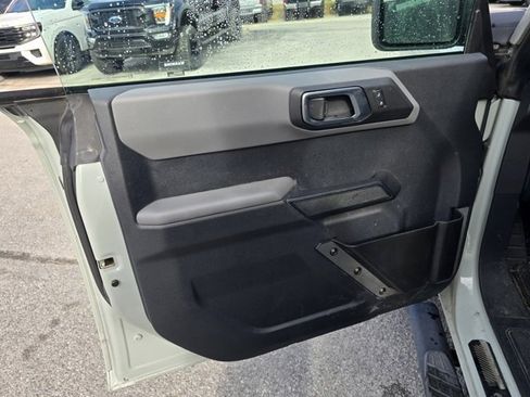 Used 2021 Ford Bronco Big Bend image 9