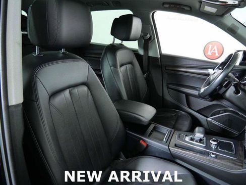 Used 2018 Audi Q5 Prestige w/ Prestige Package image 12