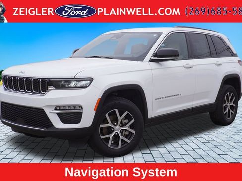 Used 2024 Jeep Grand Cherokee Limited AWD/4WD image 1