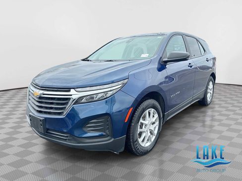 Certified 2023 Chevrolet Equinox LS w/ LS Convenience Package image 1