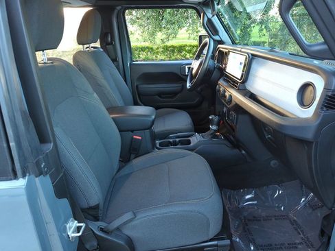 Used 2024 Jeep Wrangler Sport AWD/4WD image 23