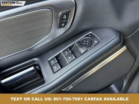 Used 2025 Ford Expedition Max Platinum AWD/4WD image 24