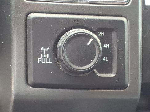 Used 2021 Ford F250 XLT w/ XLT Premium Package image 23