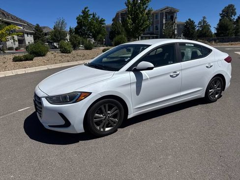 Used 2018 Hyundai Elantra SEL FWD image 1