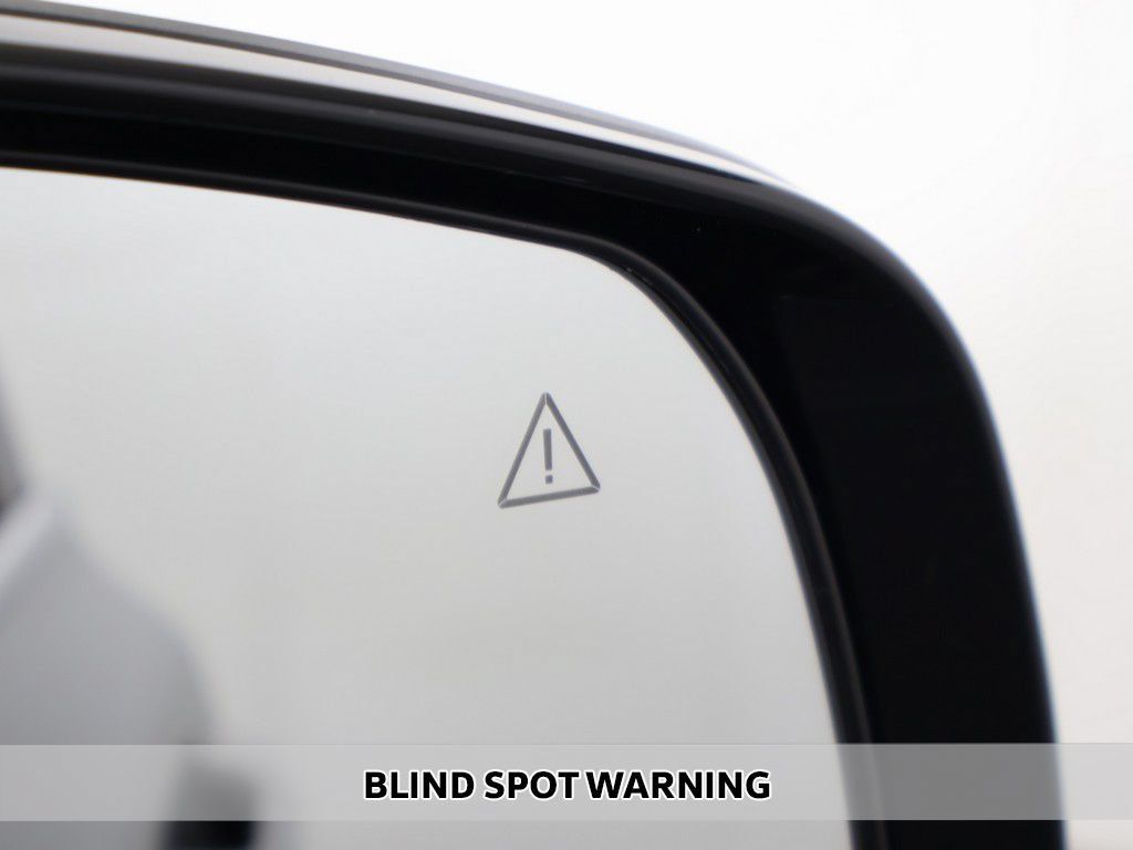 Certified 2026 Kia Sorento S FWD image 4