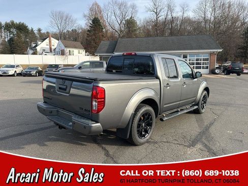 Used 2020 Nissan Frontier SV w/ Midnight Edition Floor Mats image 4