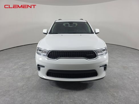 Used 2022 Dodge Durango SXT image 2