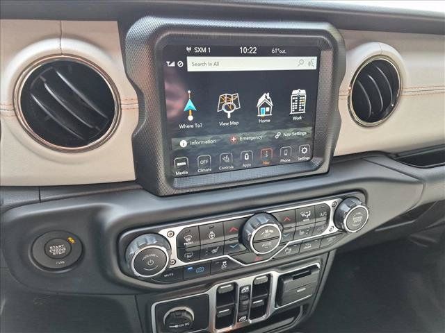 Used 2021 Jeep Wrangler Unlimited Sahara AWD/4WD image 21