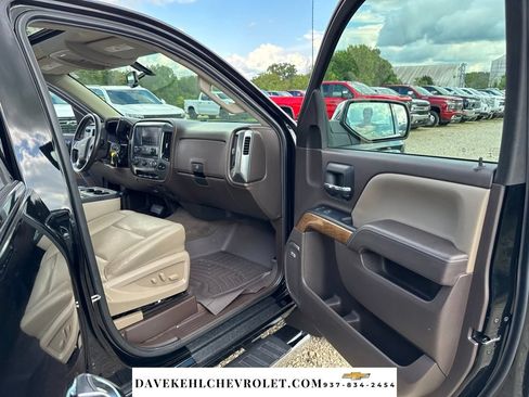 Certified 2018 Chevrolet Silverado 1500 LTZ w/ Sport Package AWD/4WD image 27
