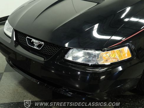 Used 2000 Ford Mustang GT RWD image 19