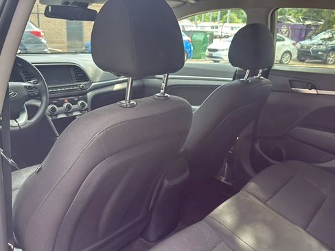 Used 2019 Hyundai Elantra SEL w/ Cargo Package FWD image 15