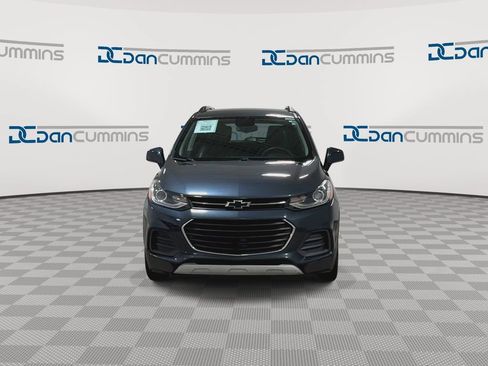 Used 2021 Chevrolet Trax LT FWD image 4