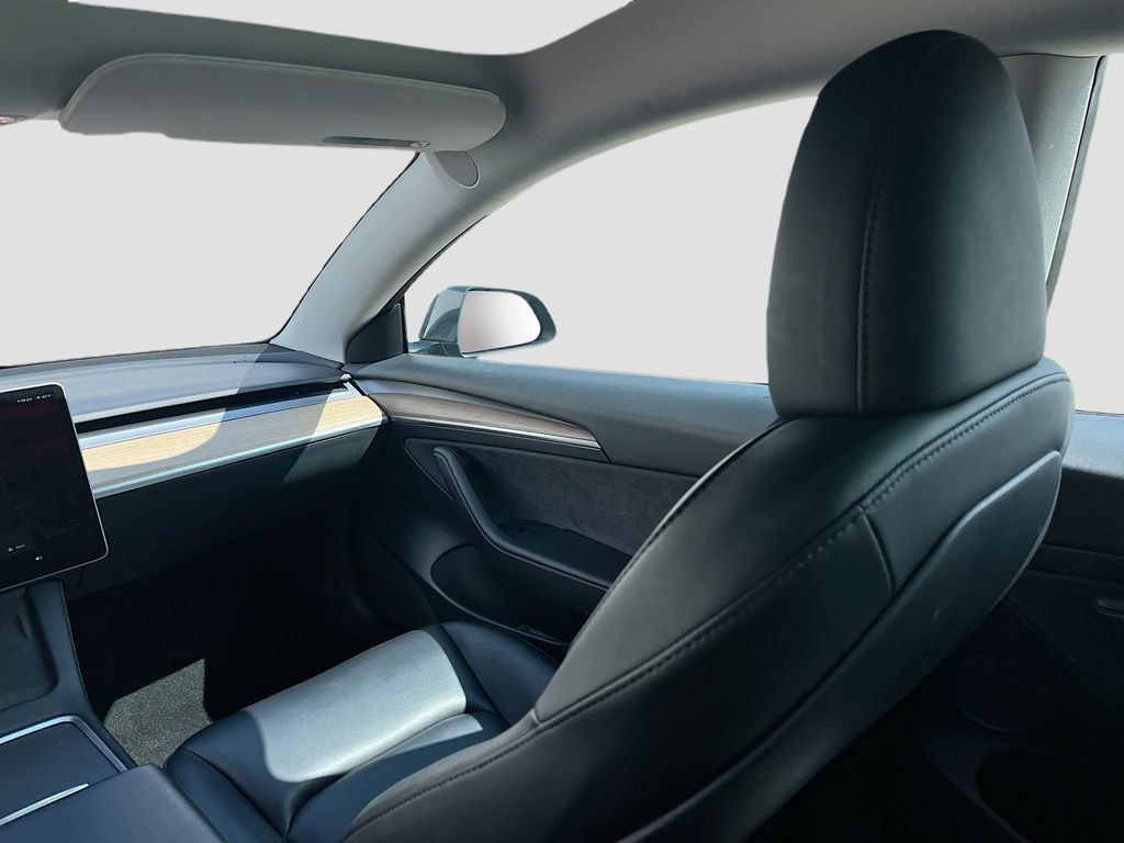 Used 2023 Tesla Model 3 Standard Range RWD image 24