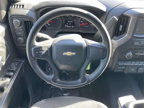 Used 2020 Chevrolet Silverado 1500 Custom w/ Custom Convenience Package image 8