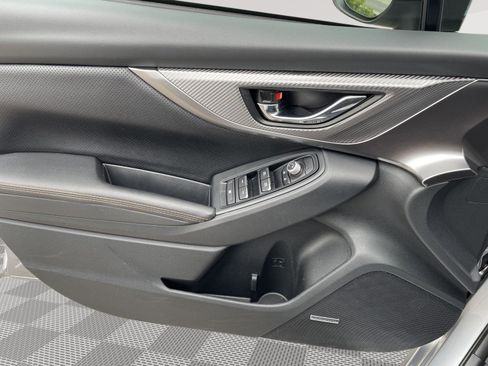 Certified 2022 Subaru Crosstrek 2.5i Limited w/ Moonroof Package 2 AWD/4WD image 11