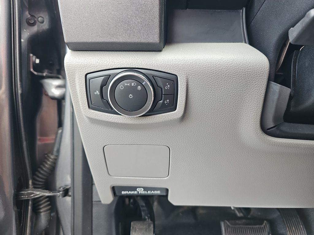 Used 2021 Ford F250 XL w/ STX Appearance Package AWD/4WD image 33