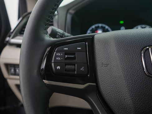 Used 2026 Honda Odyssey Touring image 28