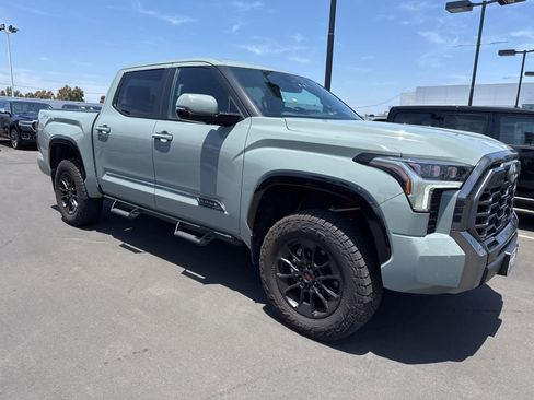 Used 2025 Toyota Tundra Platinum w/ TRD Off-Road Package AWD/4WD image 9