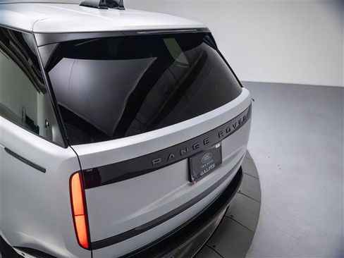 New 2026 Land Rover Range Rover Long Wheelbase Autobiography AWD/4WD image 33