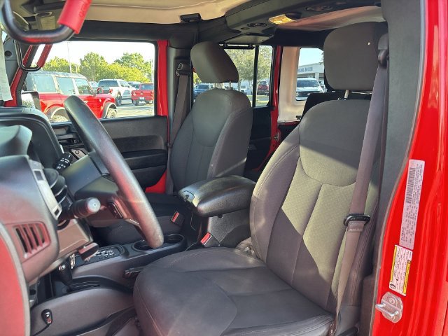 Used 2017 Jeep Wrangler Unlimited Sport AWD/4WD image 19