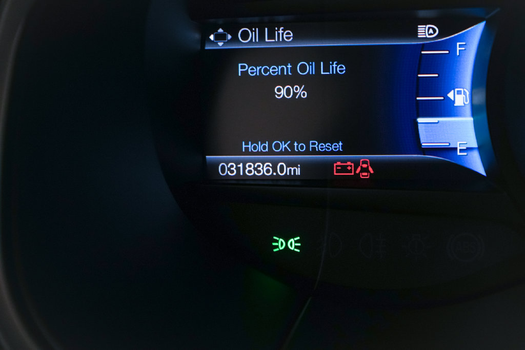 Certified 2023 Ford Edge Titanium AWD/4WD image 17